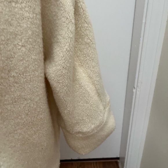 Billy Reid WOMENS size Small oversized Wool Blend Sweater. Made in USA - Picture 3 of 7